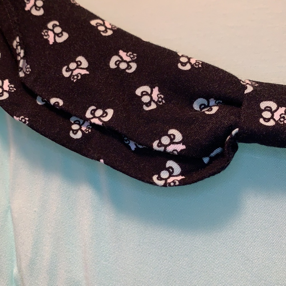 Mint Hello‎ Kitty Collared Top Torrid size 1 - Picture 3 of 7